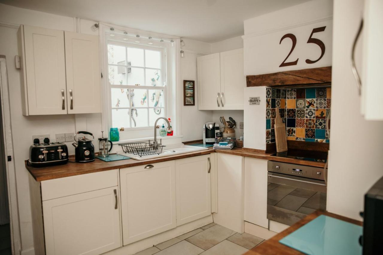 Charming 3 Bedroom Townhouse Weymouth Ngoại thất bức ảnh